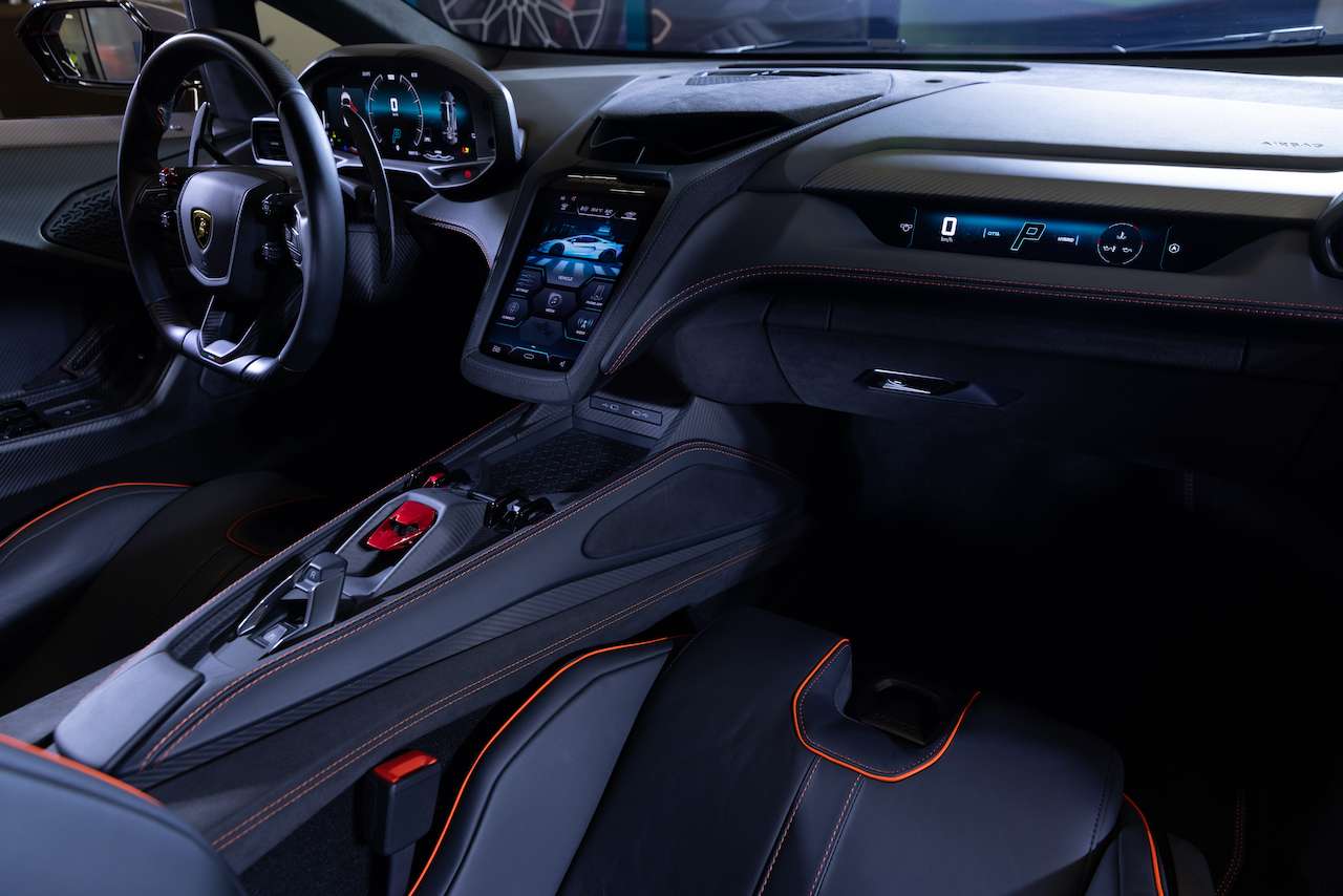 Lamborghini Temerario Alleggerita輕量化版本首度登臺(9)